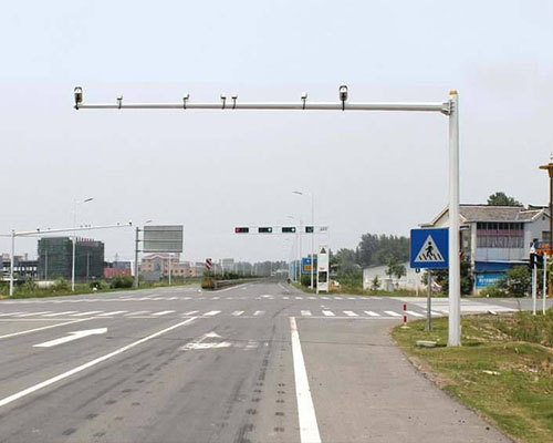 可克达拉监控灯