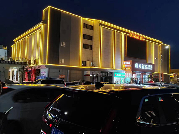 可克达拉楼体亮化