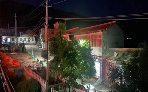 可克达拉太阳能路灯防雷接地做法详解